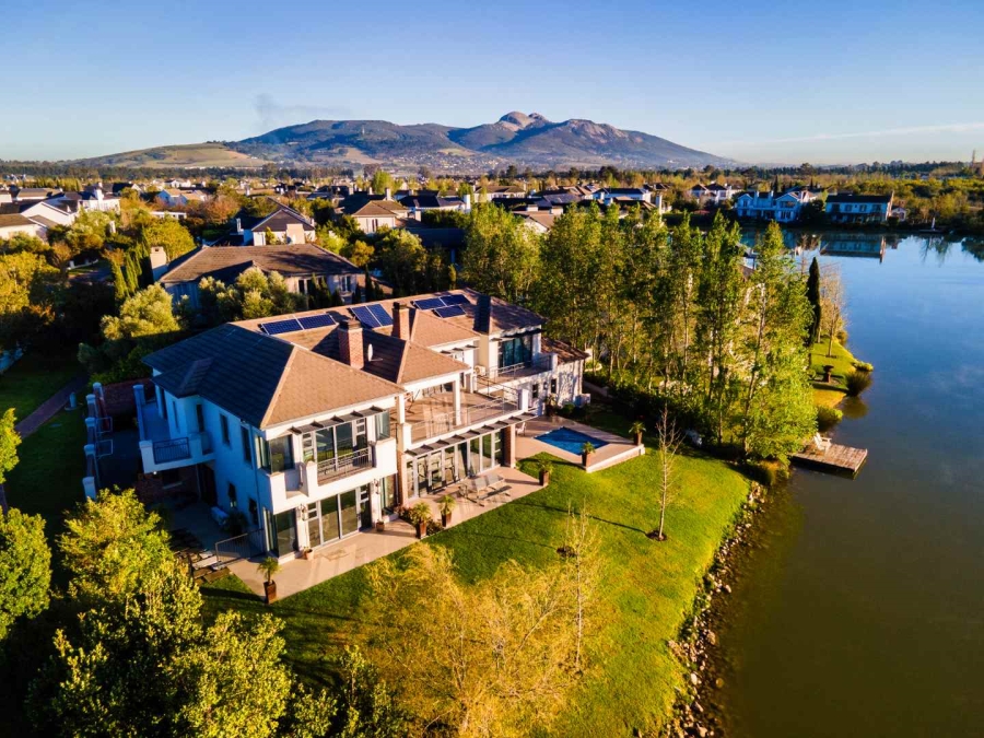 4 Bedroom Property for Sale in Val De Vie Estate Western Cape